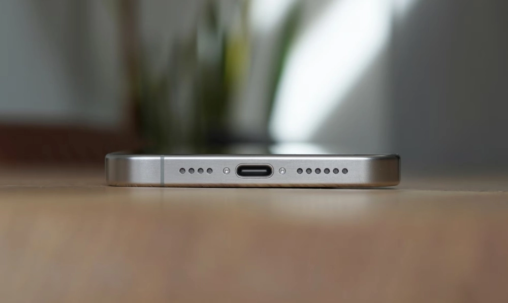 iPhone 15